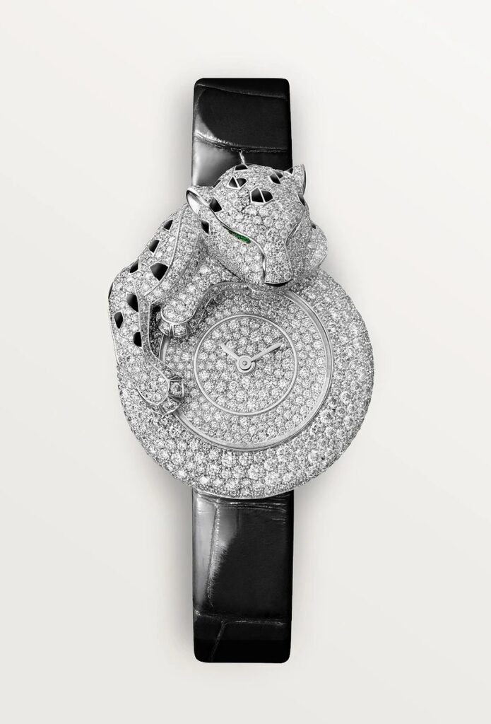 Cartier y sus animales fantásticos en Watches and Wonders 2024 / Patricia Olivares Taylhardat, Cartier, Watches and Wonders 2024, Watches and Wonders, diamantes, piel, cocodrilo, brillante, animales, ónix, piedras preciosas, pantera, granates, 2.8 quilates, espesartita, rodolita, pera, zoológico, tigre, clásico, marino, turmalinas, cebra, joyas, relojes, savoir faire, escamas, cuero, esmeraldas, becerro, correas, zafiros, cabujón