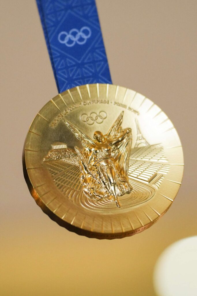 Curiosidades de las medallas de los Juegos Olímpicos de París / Patricia Olivares Taylhardat, Chaumet, Juegos Olímpicos de París 2024, Torre Eiffel, París, medallas, joyería, premios, mundo, hierro, joya