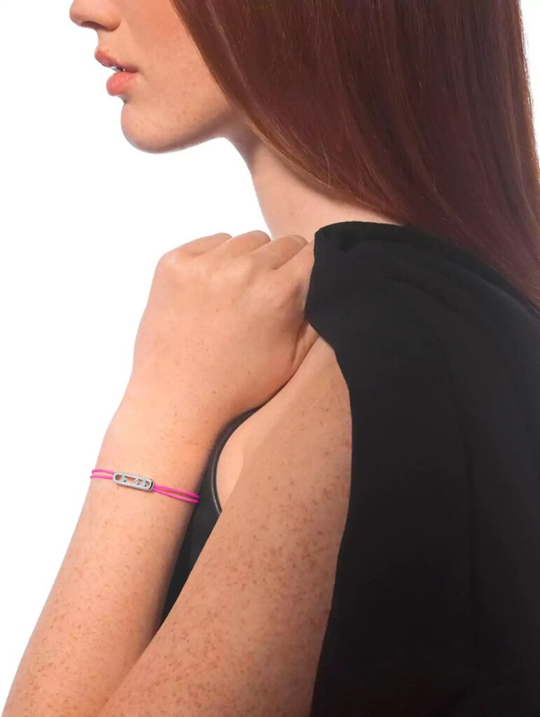 Messika se viste de rosa: Una pulsera de cordón comprometida / Patricia Olivares Taylhardat, Messika, rosa, pulsera, cordón, Maison, Gustave Roussy, cáncer, cáncer de mama, Valérie Messika, pulsera, coleccionista, boutiques, Fundación Valérie Messika, Europa, investigación, análisis, 50 nuances de Rose, 50, tonos de rosa, salud, mujeres, 2021